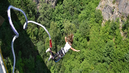 Splash Bungee Jumping